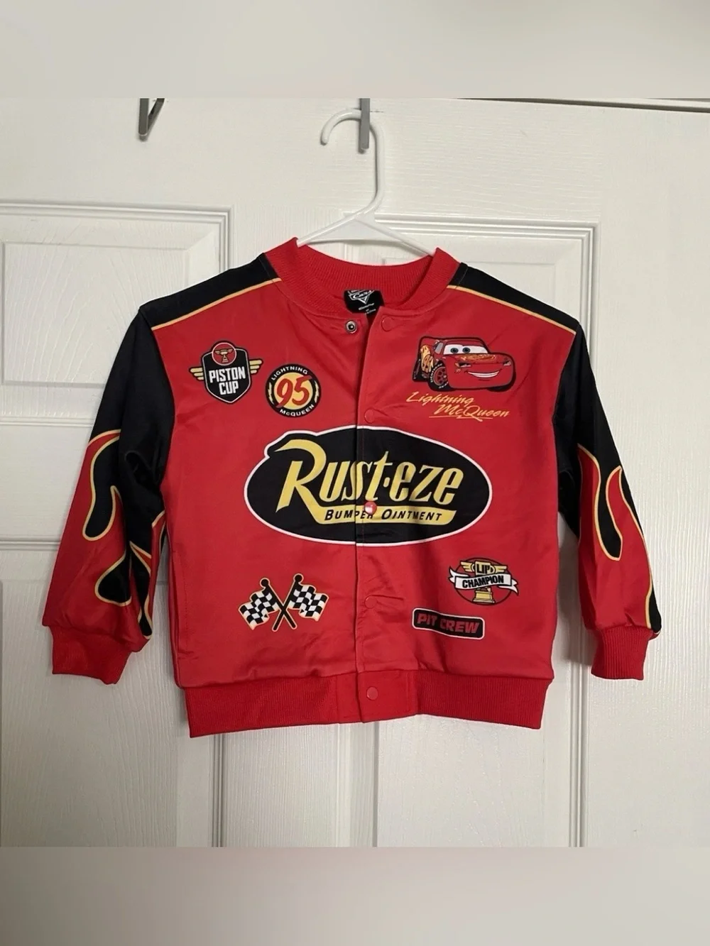 NWT Disney Pixar Cars 4T Size Rust-eze Lightning McQueen Red Kids Racing Jacket